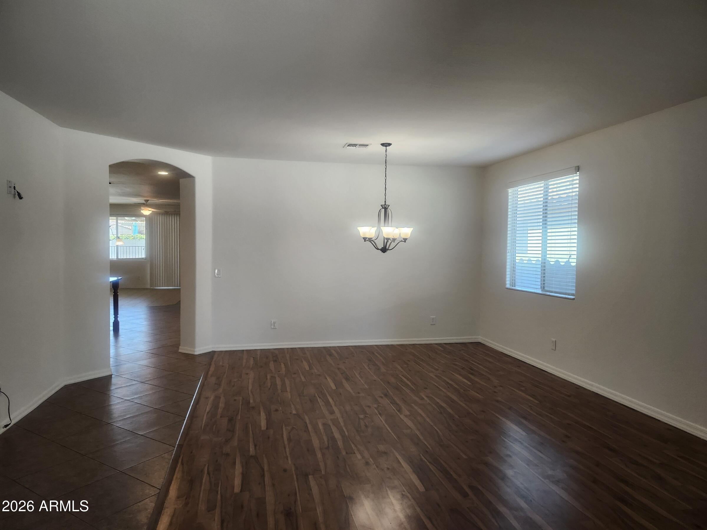 139 W LEATHERWOOD Avenue