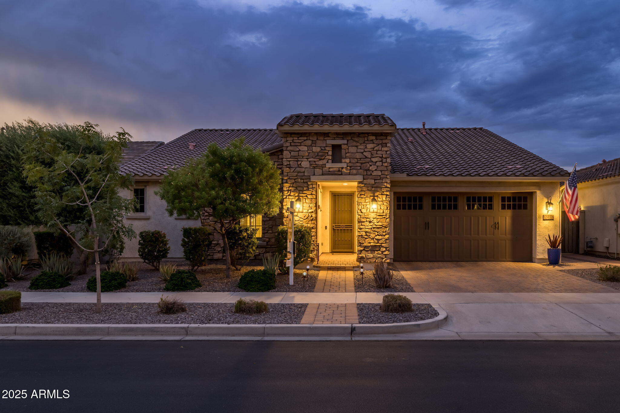 10510 E SHEFFIELD Drive