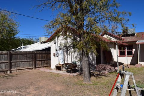 A home in Coolidge