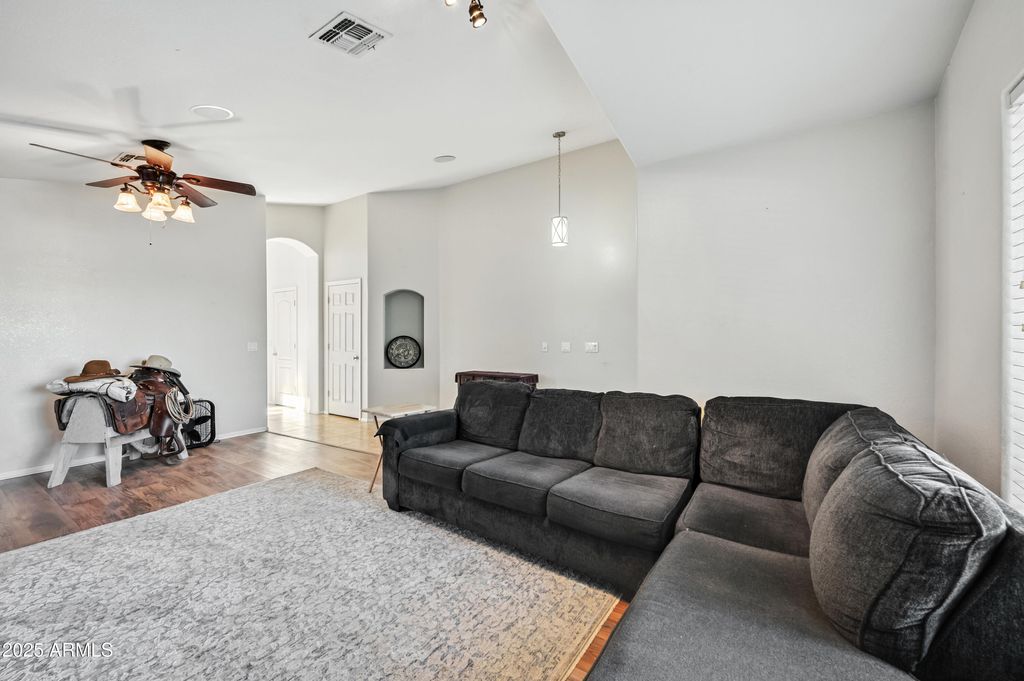 Photo of 16120 W Kendall Street, Goodyear, AZ 85338 (MLS # 6925570)