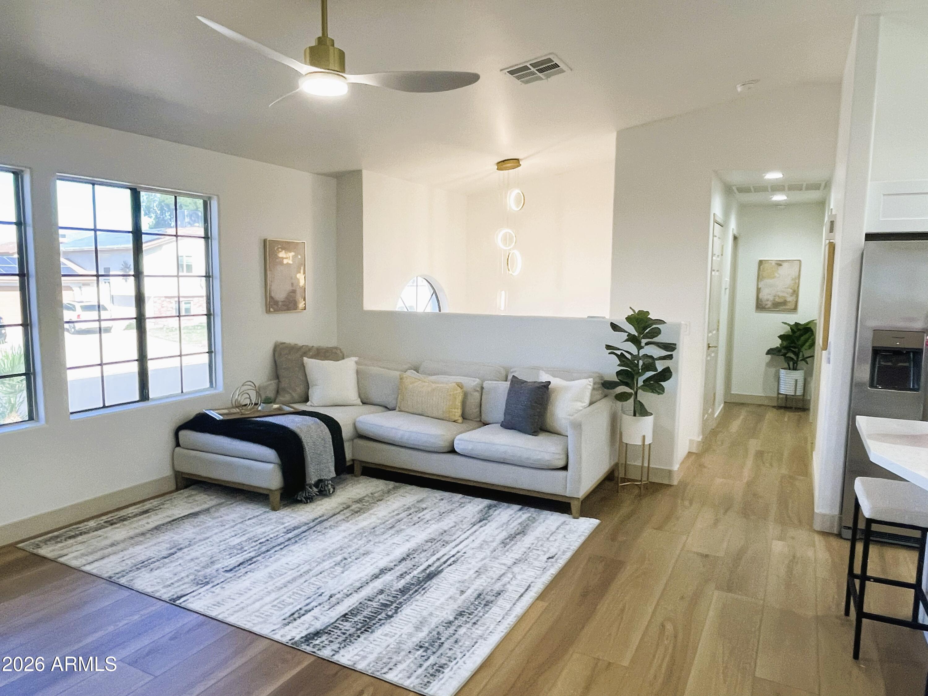 7259 E GLENCOVE Street