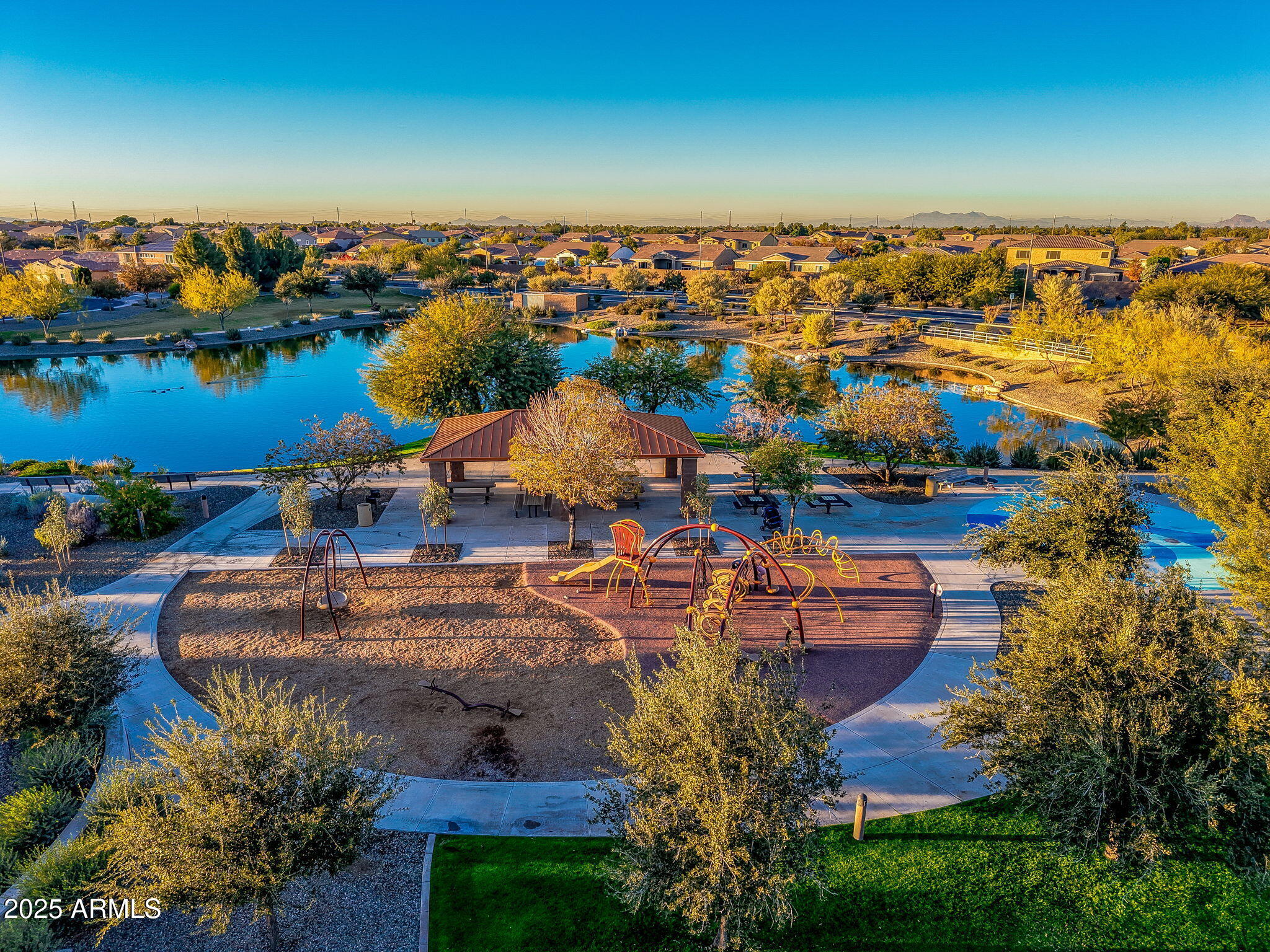 Gilbert, Arizona, 85298, United States, 3 Bedrooms Bedrooms, ,4 BathroomsBathrooms,Residential,Active,2006789