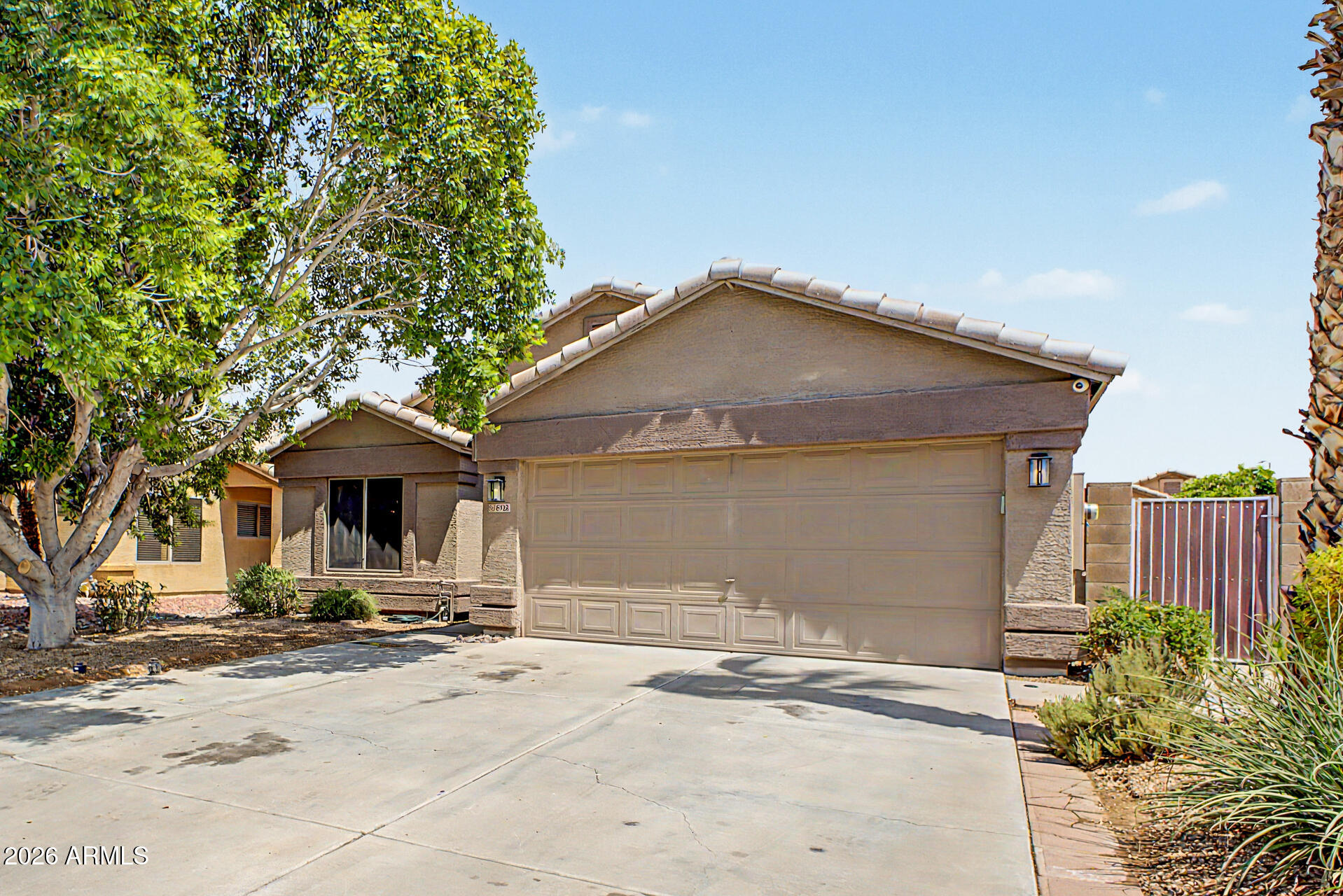 8928 W HARMONY Lane
