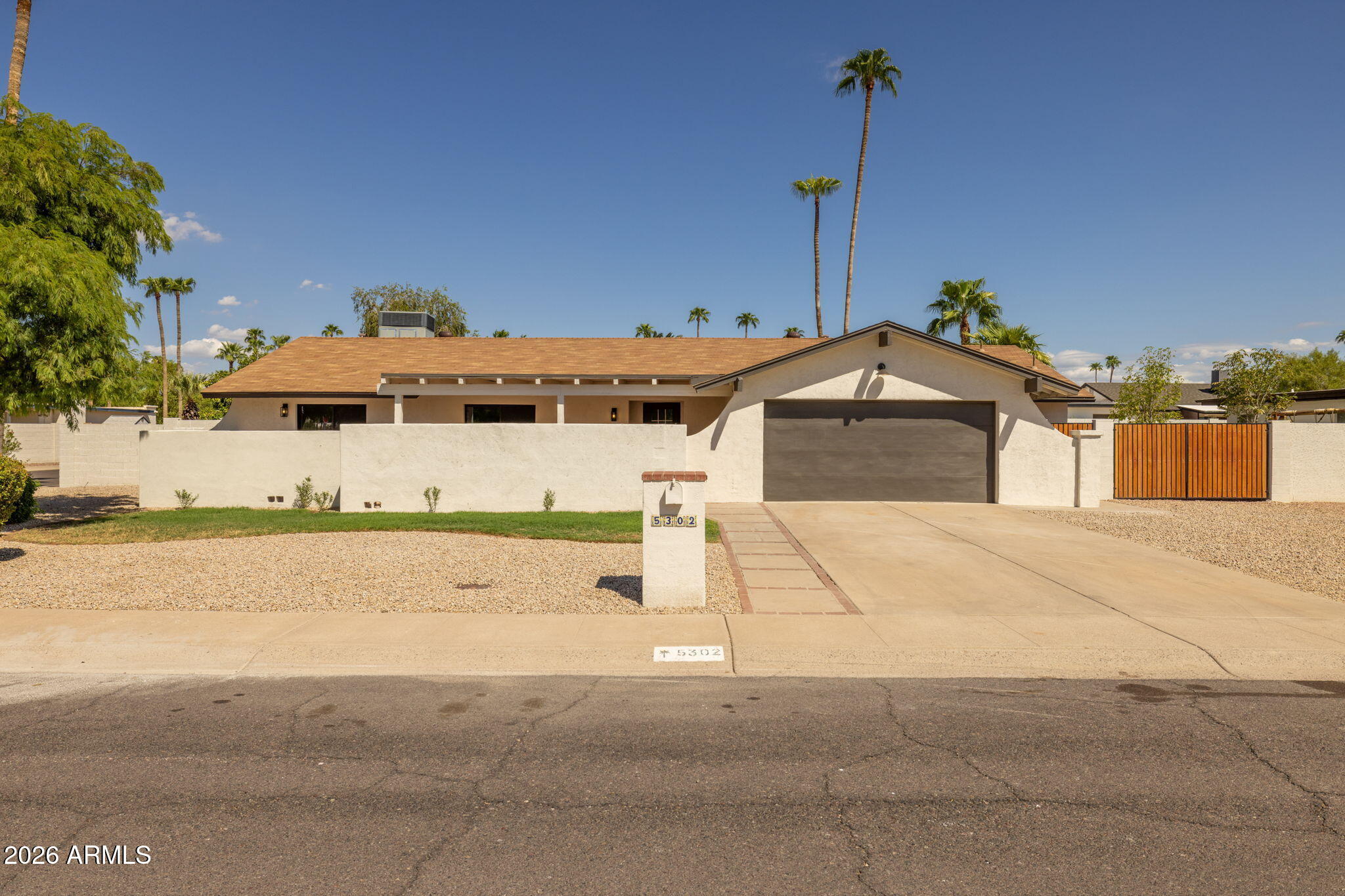 5302 E EVANS Drive