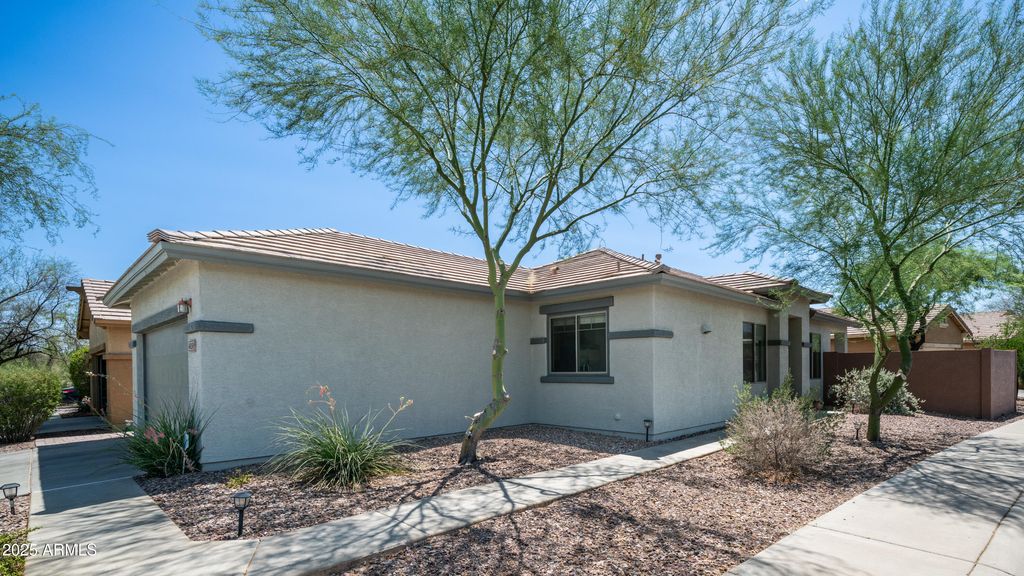 Photo of 40130 N Thunder Hills Court, Anthem, AZ 85086 (MLS # 6880604)