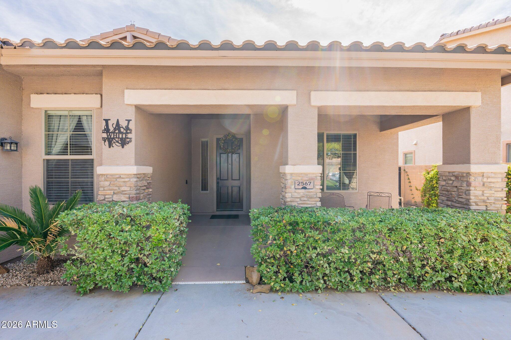 2567 E SAN ISIDO Trail