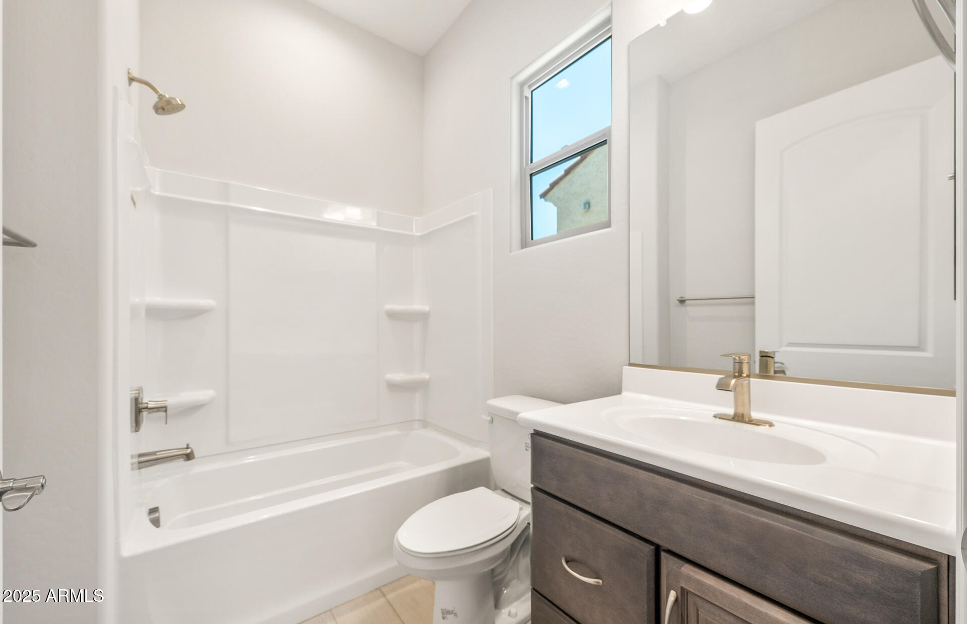 7870 W Mockingbird Way