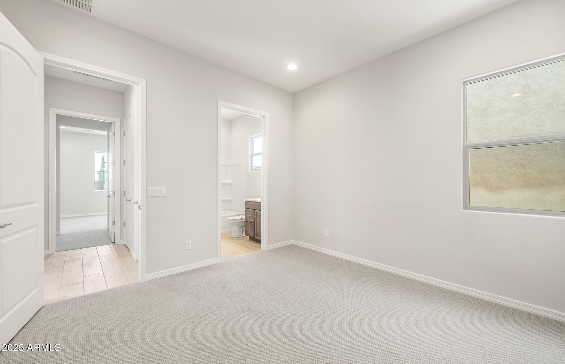7870 W Mockingbird Way