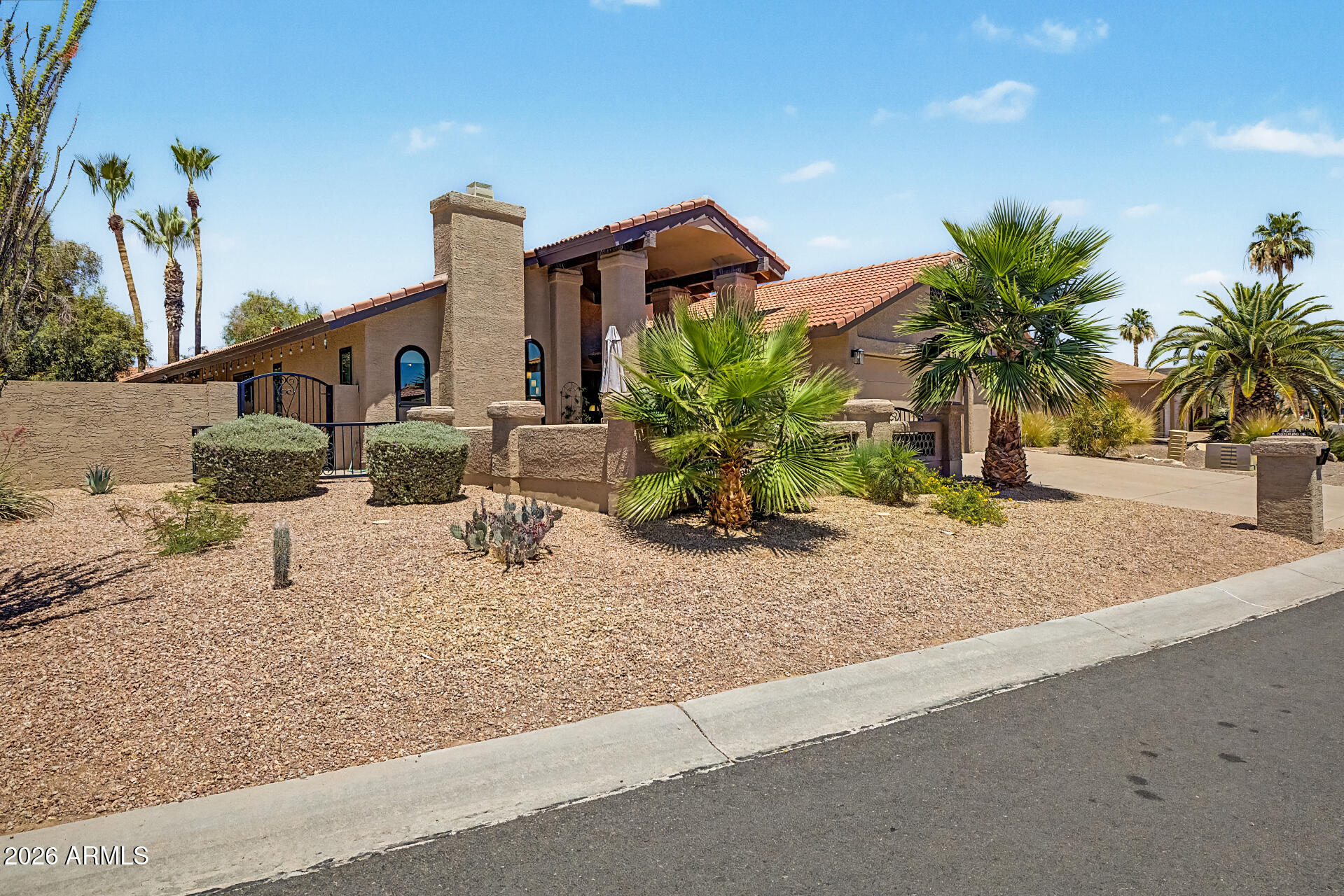 26218 S CLOVERLAND Drive