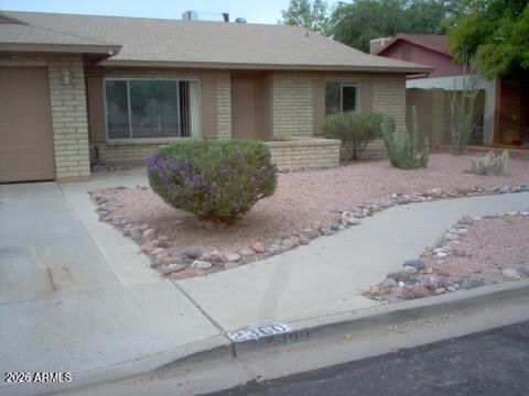 2360 S NOCHE DE PAZ -- Mesa AZ 85202