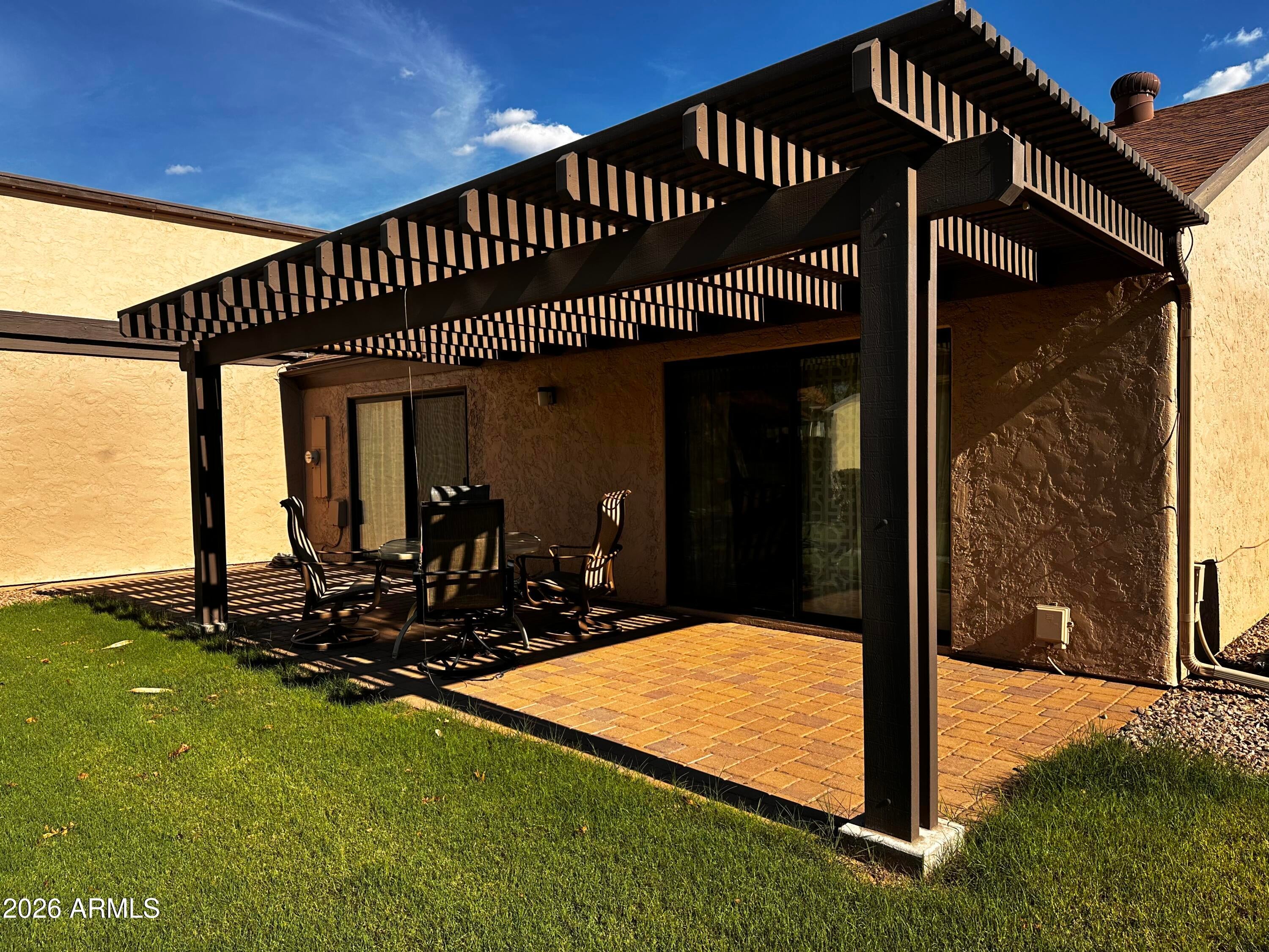 14 LEISURE WORLD --