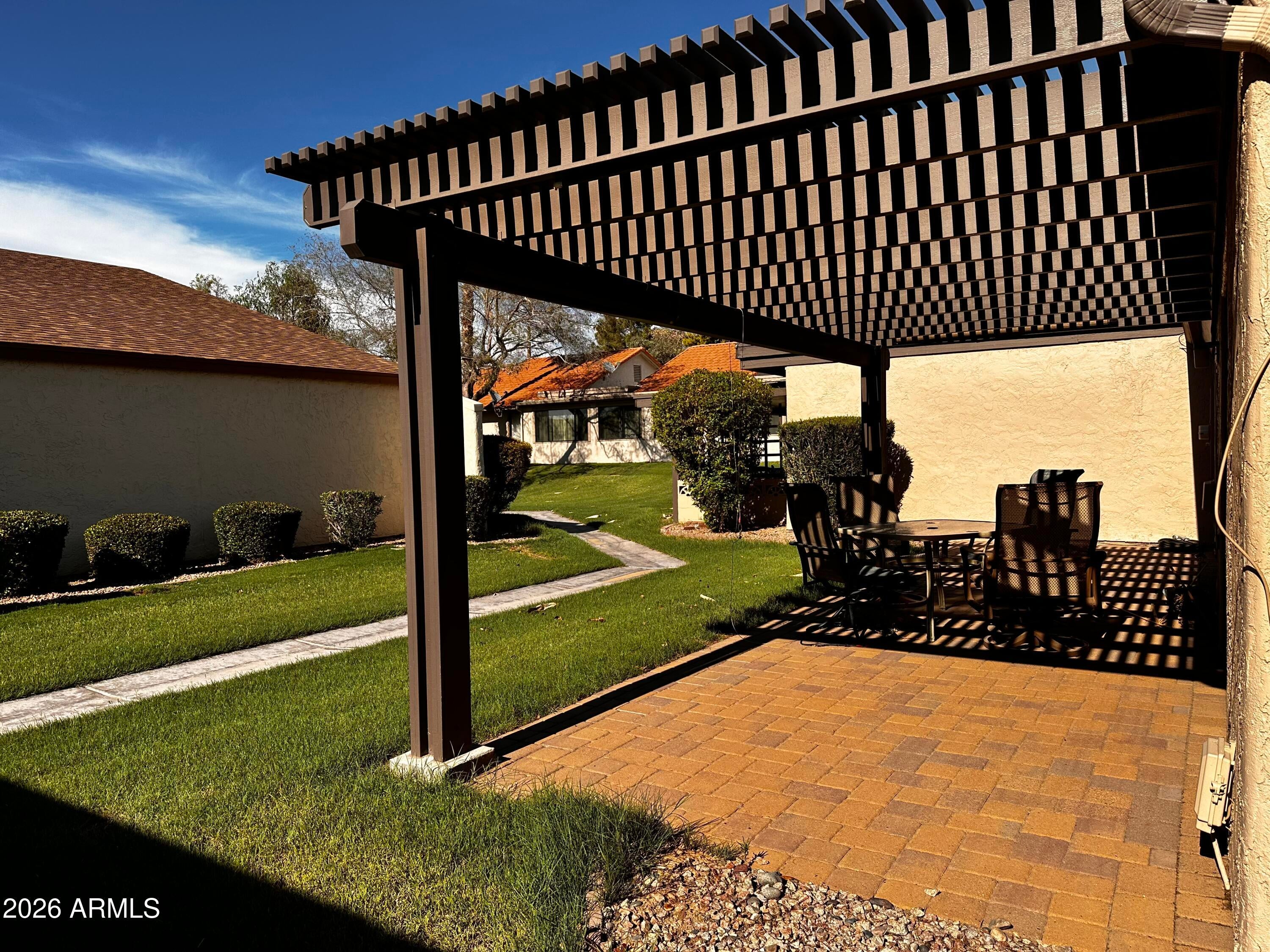 14 LEISURE WORLD --