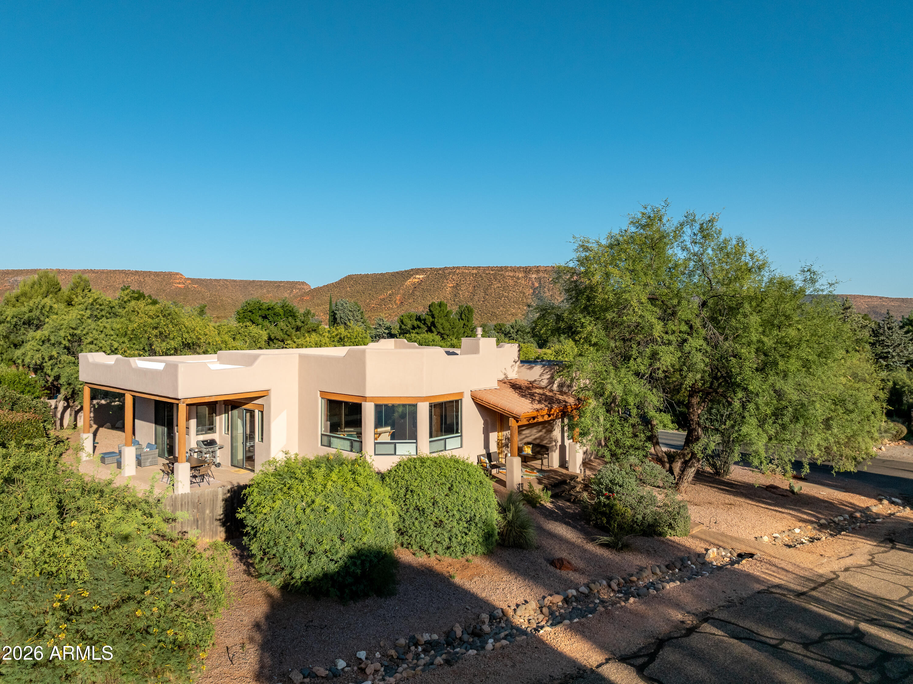 360 BELL ROCK Boulevard
