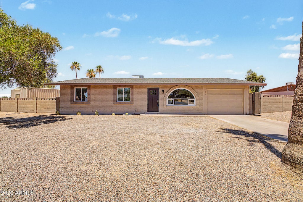 Photo of 658 N Fort Street, Mesa, AZ 85207 (MLS # 7048450)