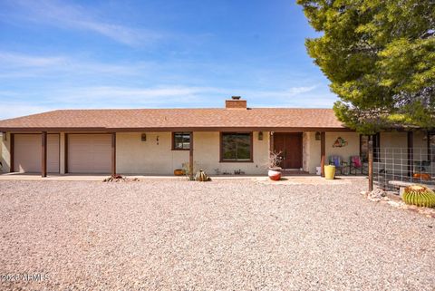 11460 E PLATEAU Drive Cornville AZ 86325