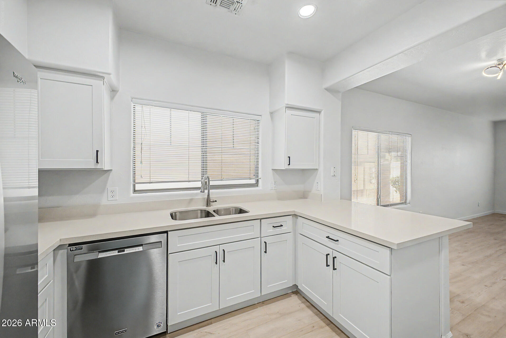 525 N MILLER Road 174
