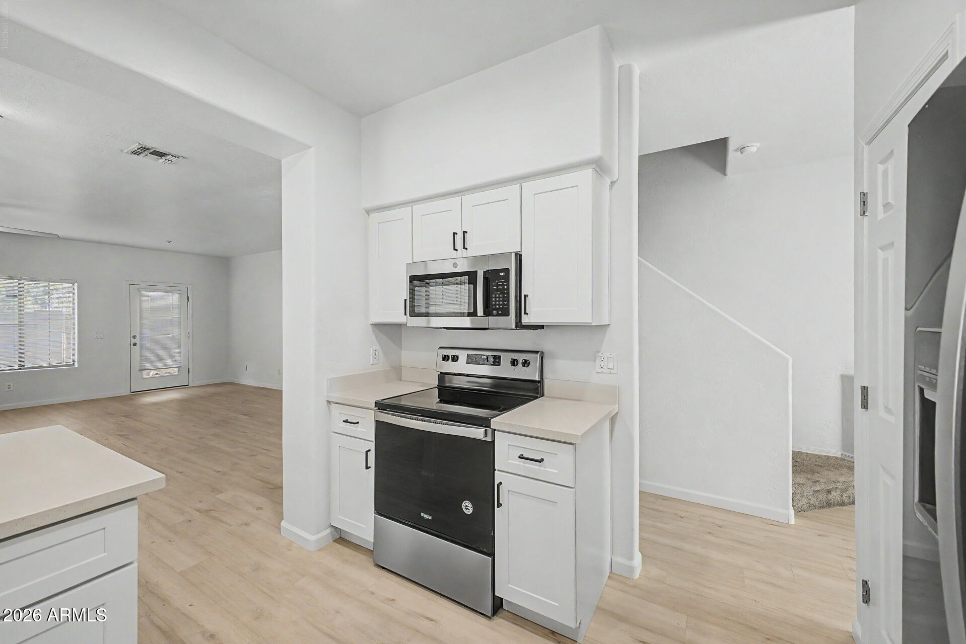525 N MILLER Road 174