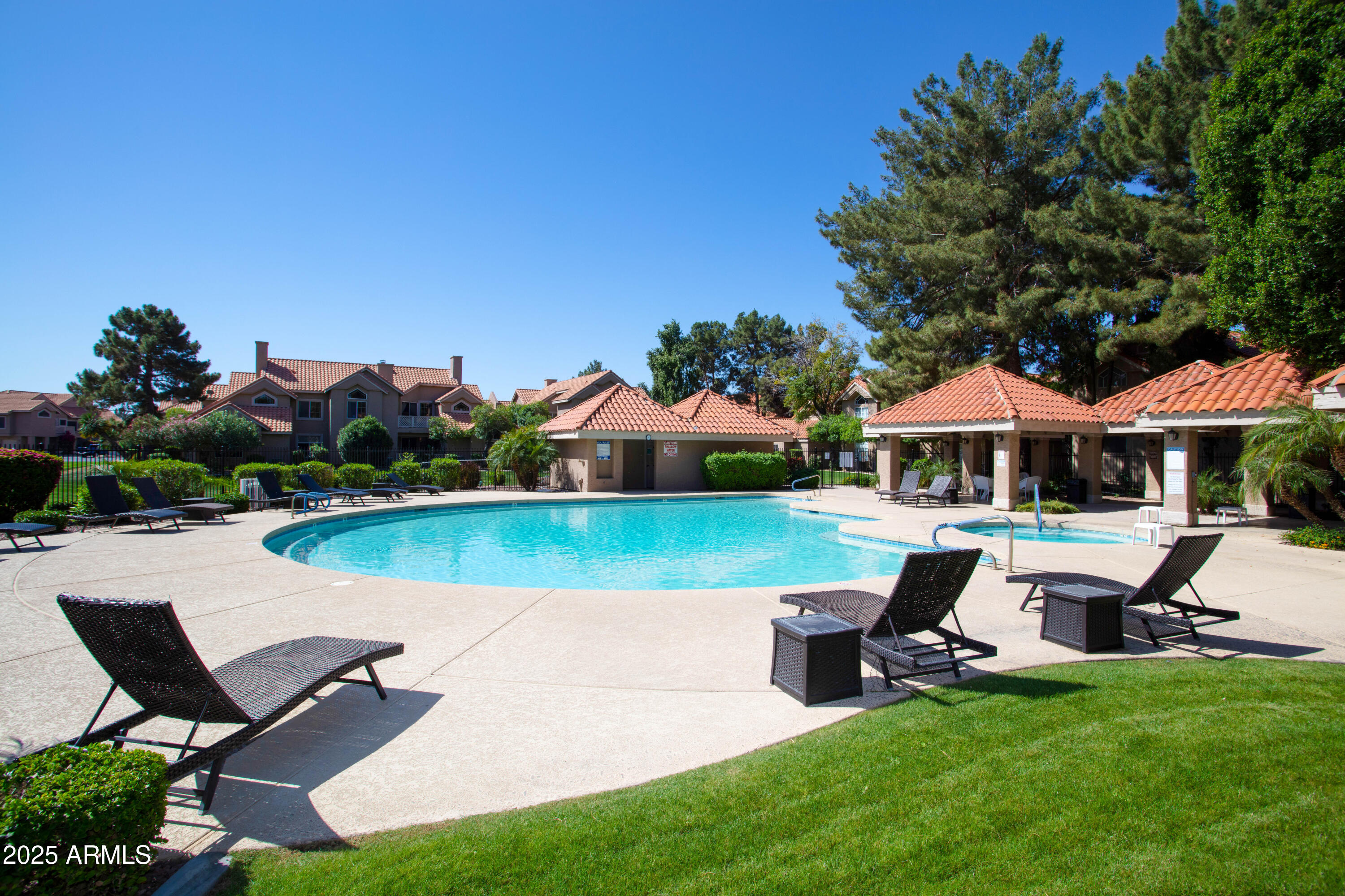 BEACH CLUB VILLAGE AT VAL VISTA LAKES UNIT 1-198 - Residential
