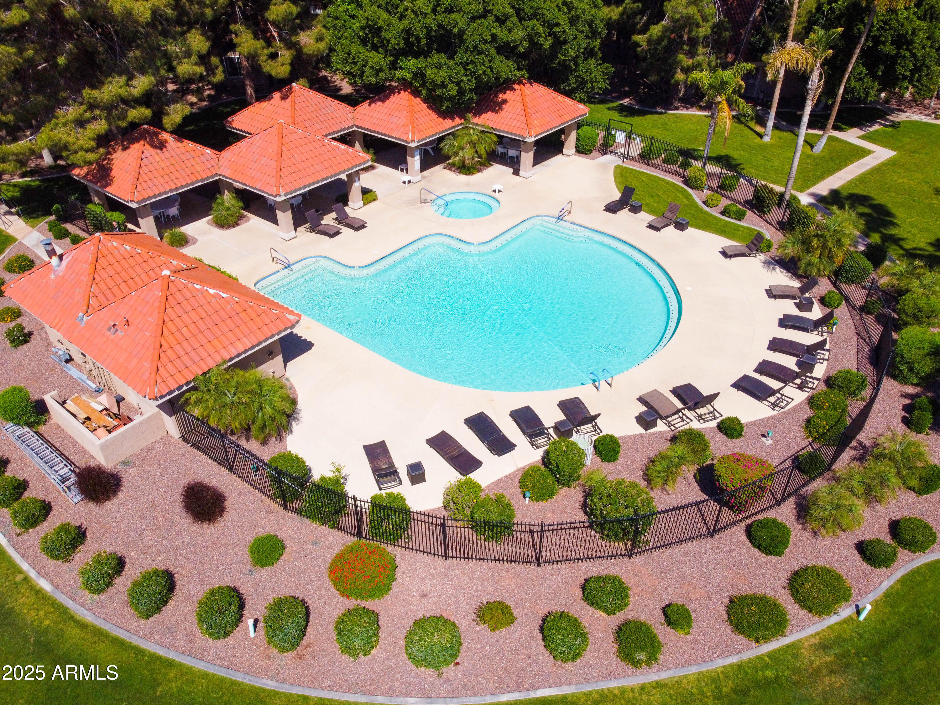 BEACH CLUB VILLAGE AT VAL VISTA LAKES UNIT 1-198 - Residential