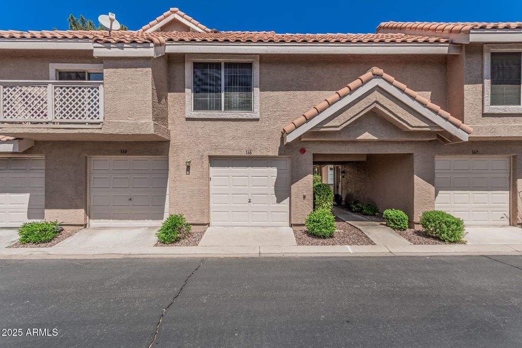 Photo of 1633 E Lakeside Drive #166, Gilbert, AZ 85234 (MLS # 6949850)
