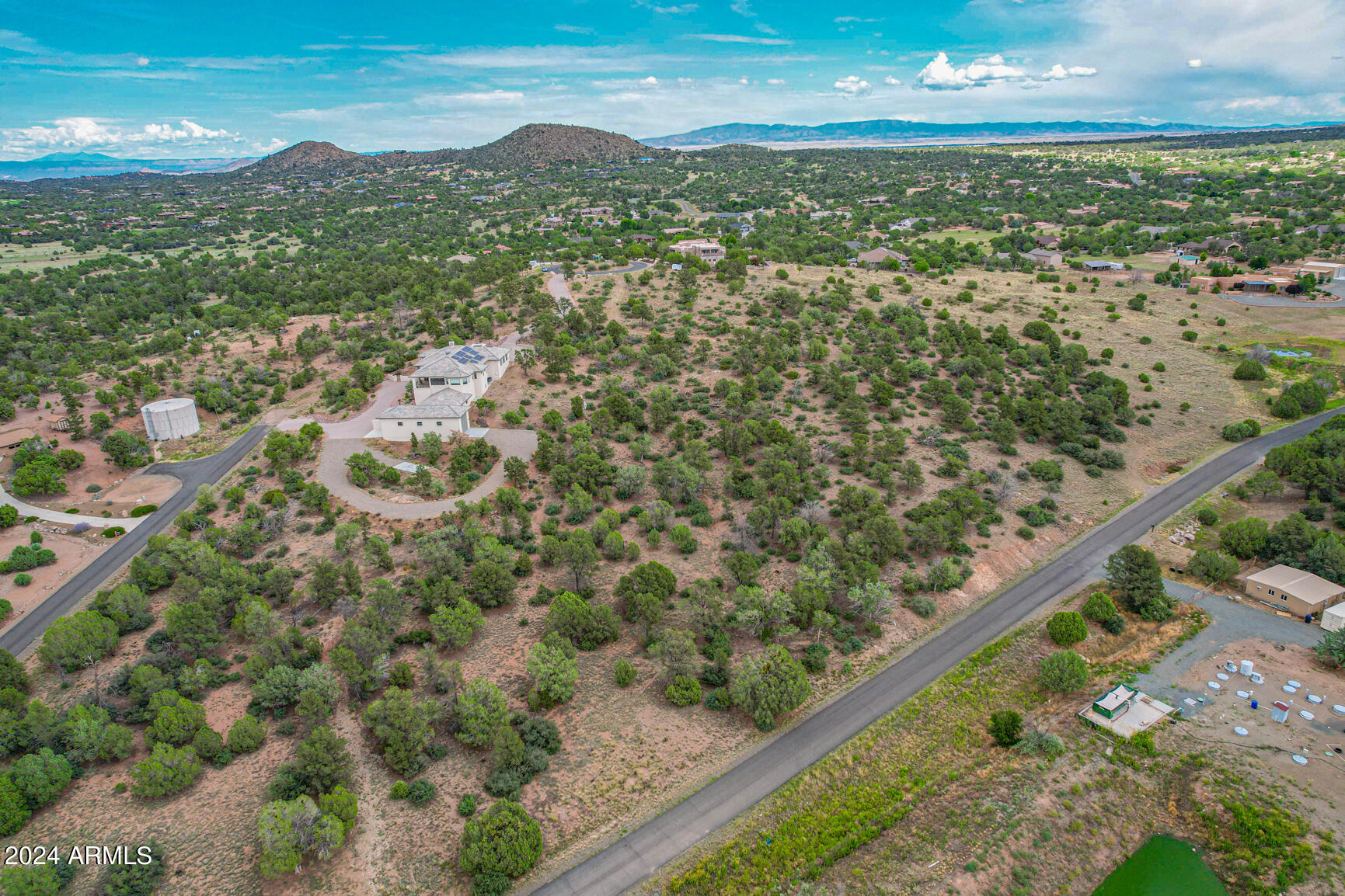 14040 N SIGNAL HILL Road 176