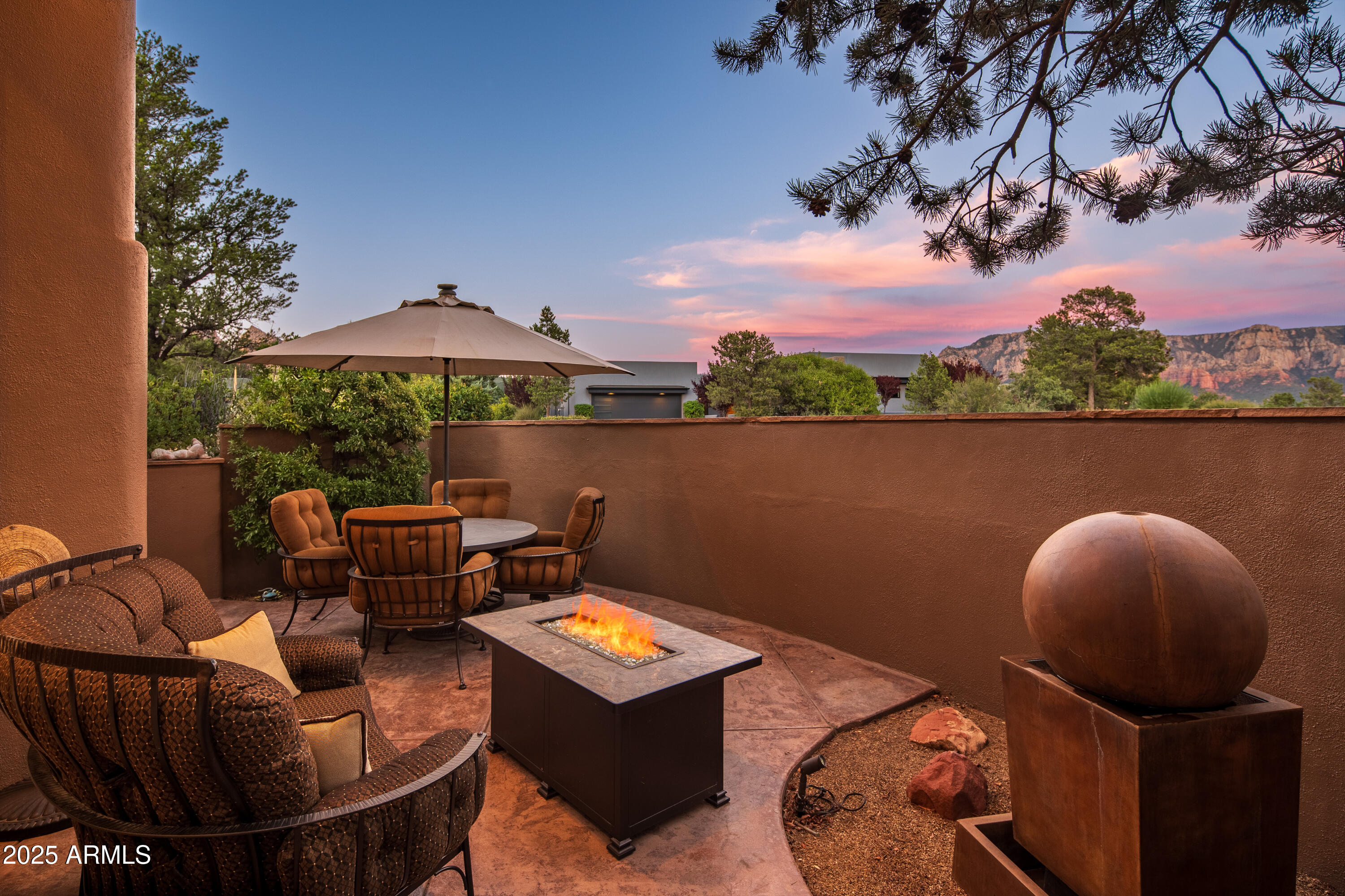 213 Calle Diamante --