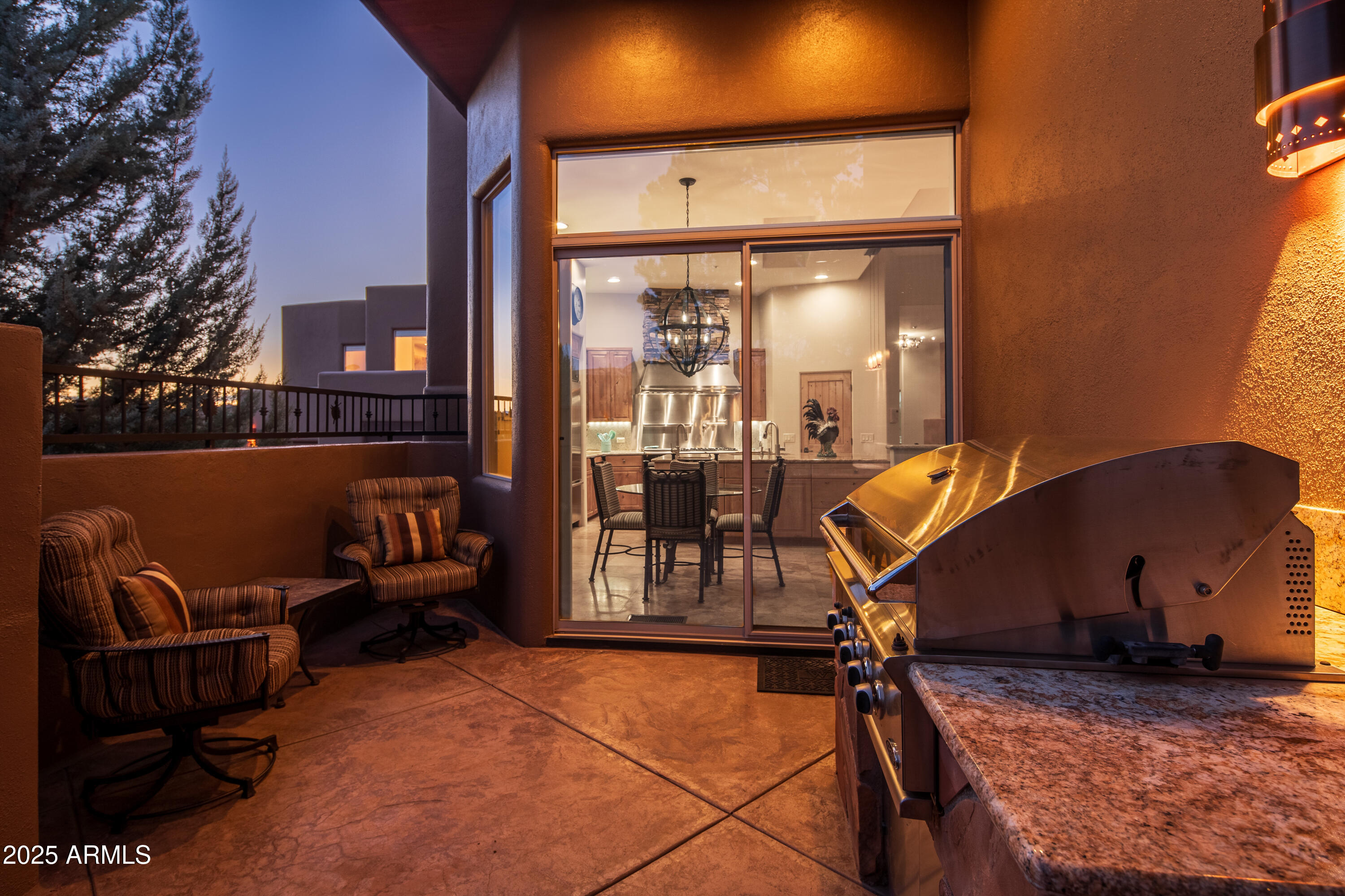 213 Calle Diamante --