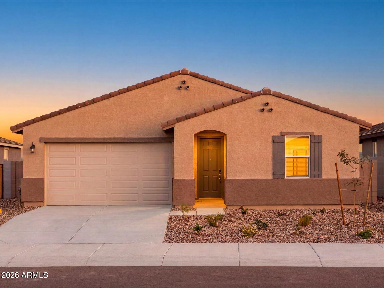 8439 W SARATOGA Way