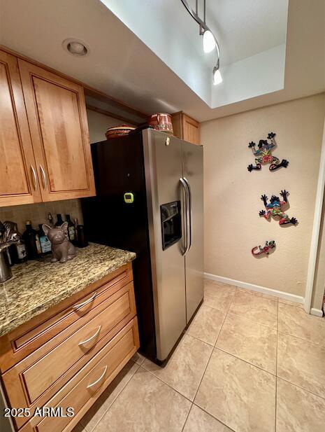 7432 E HUM Road 203