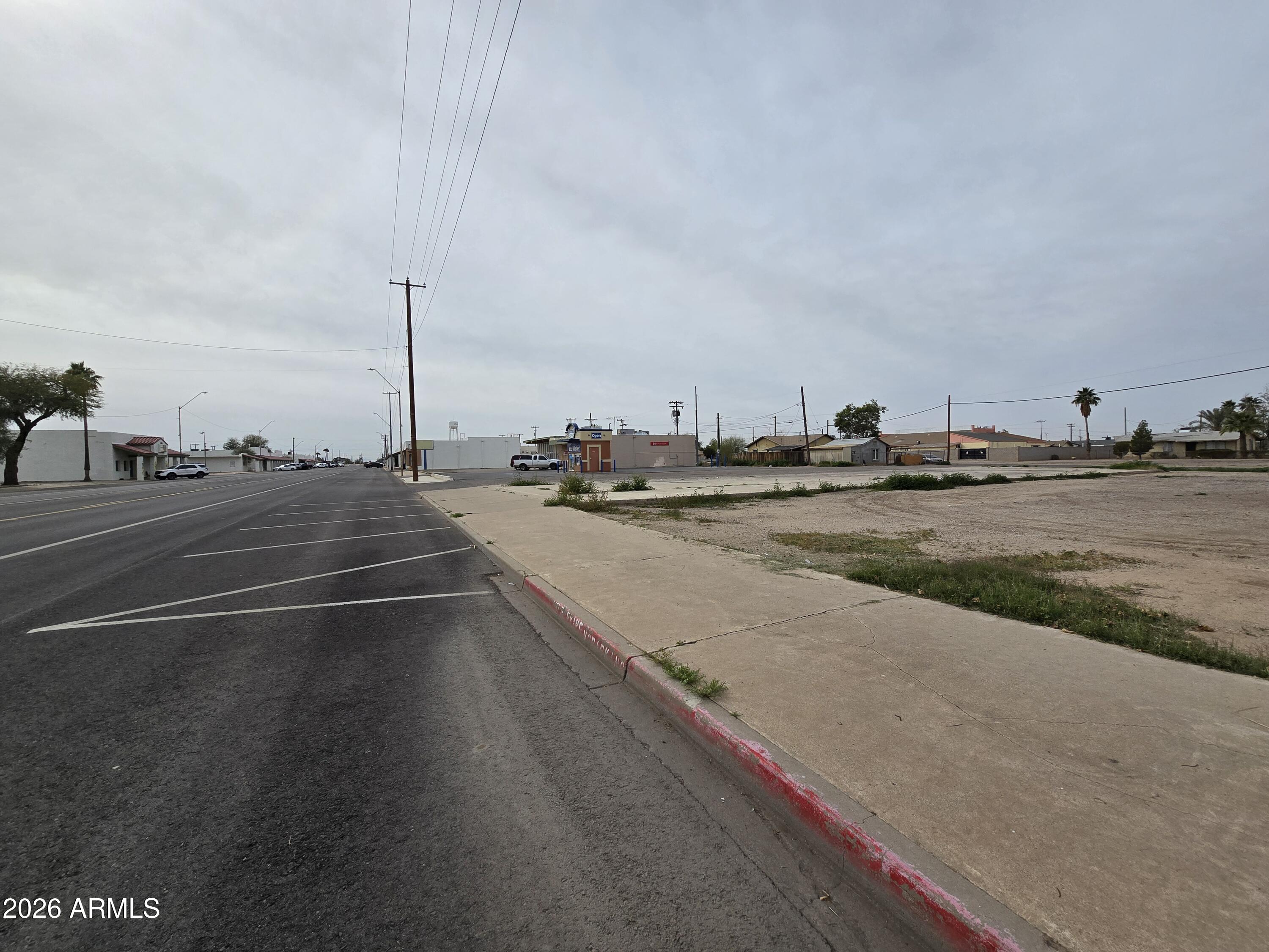 514 N MAIN Street 12