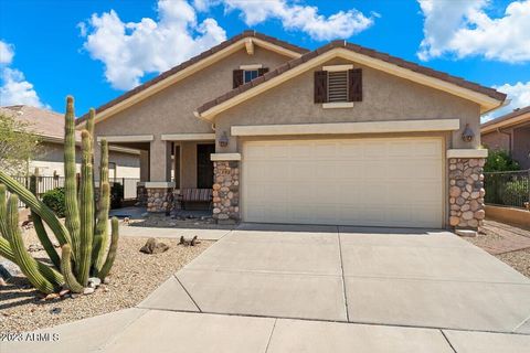 Single Family Residence in San Tan Valley AZ 392 TWIN PEAKS Parkway.jpg