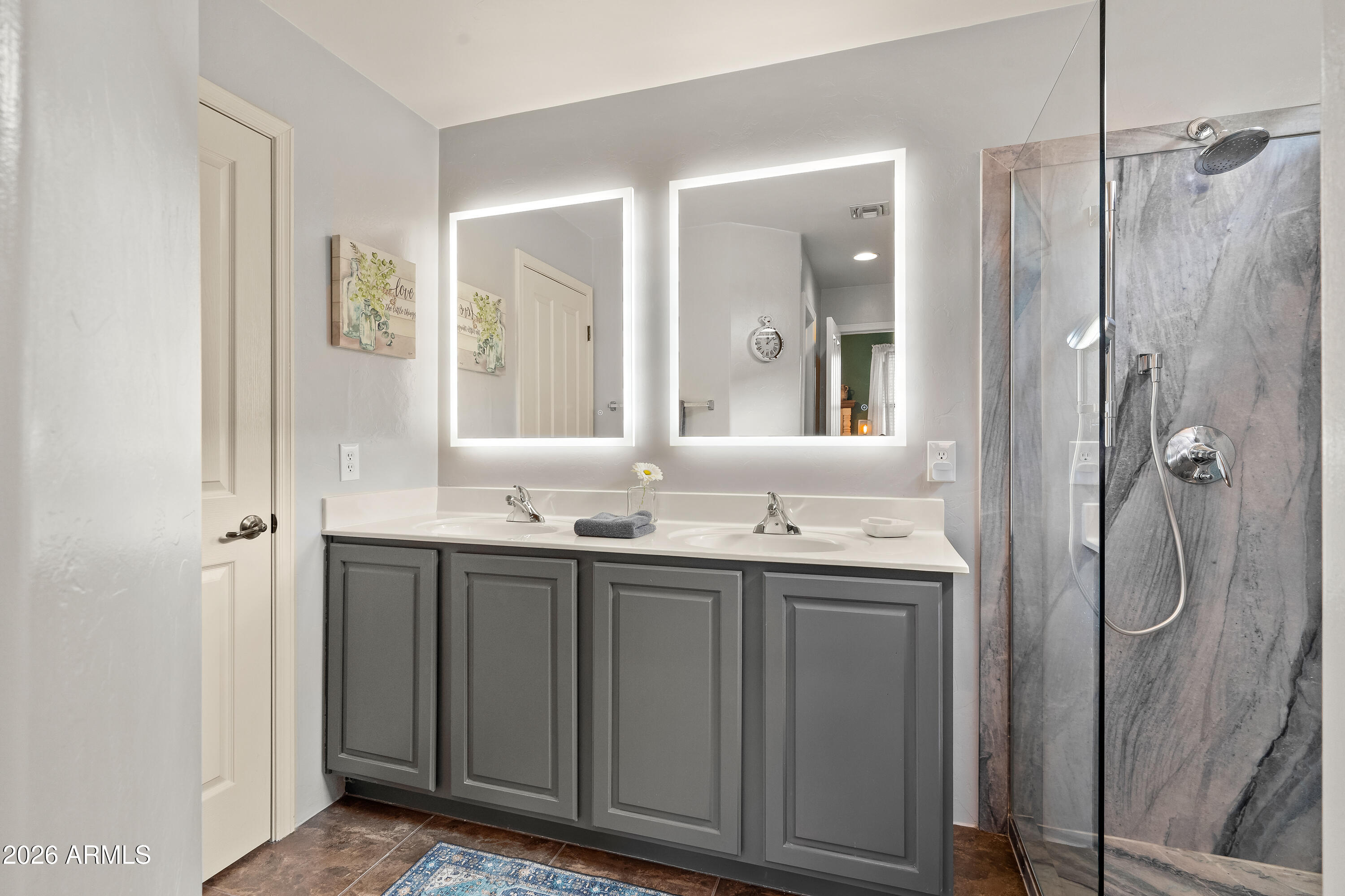 996 MARCHBANKS Drive