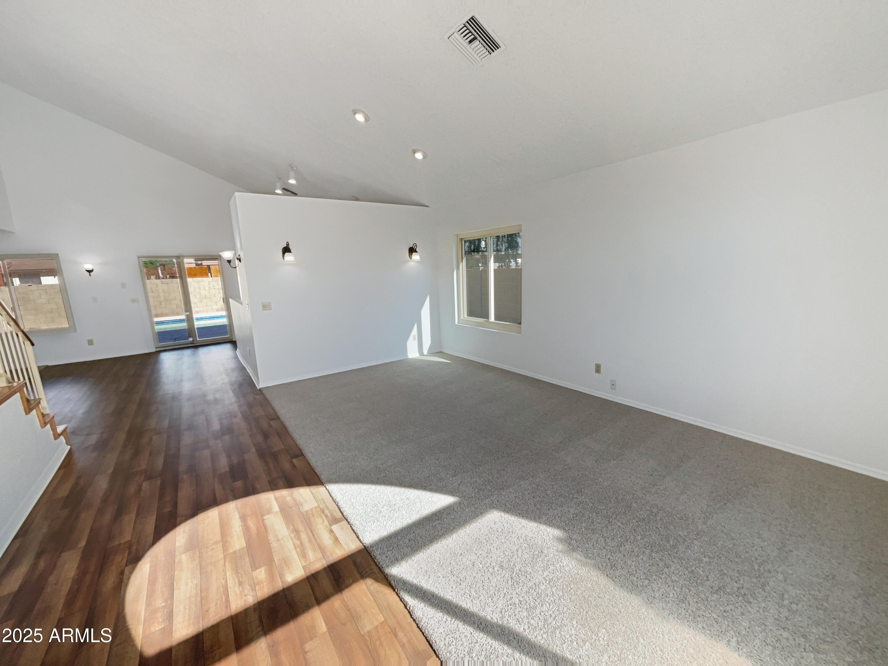 8722 W WILSHIRE Drive