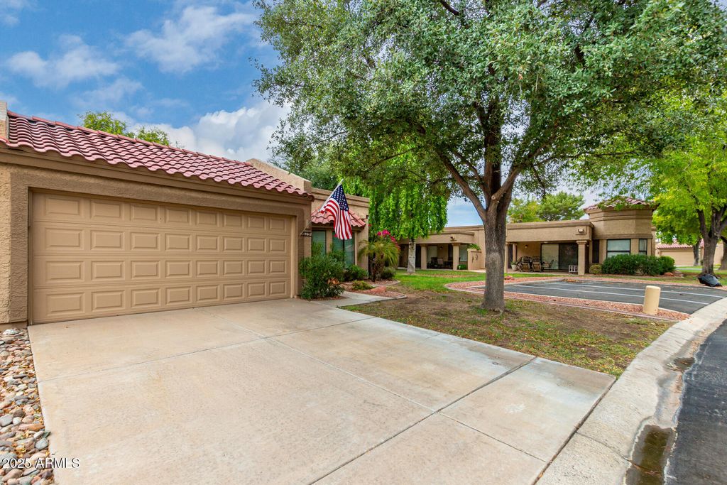 Photo of 19562 N 96th Lane, Peoria, AZ 85382 (MLS # 6917877)