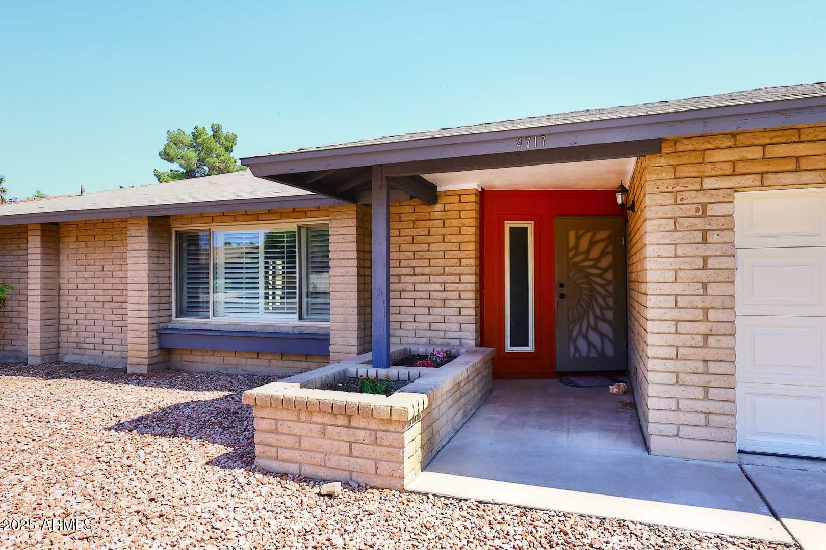 4717 W EL CAMINITO Drive