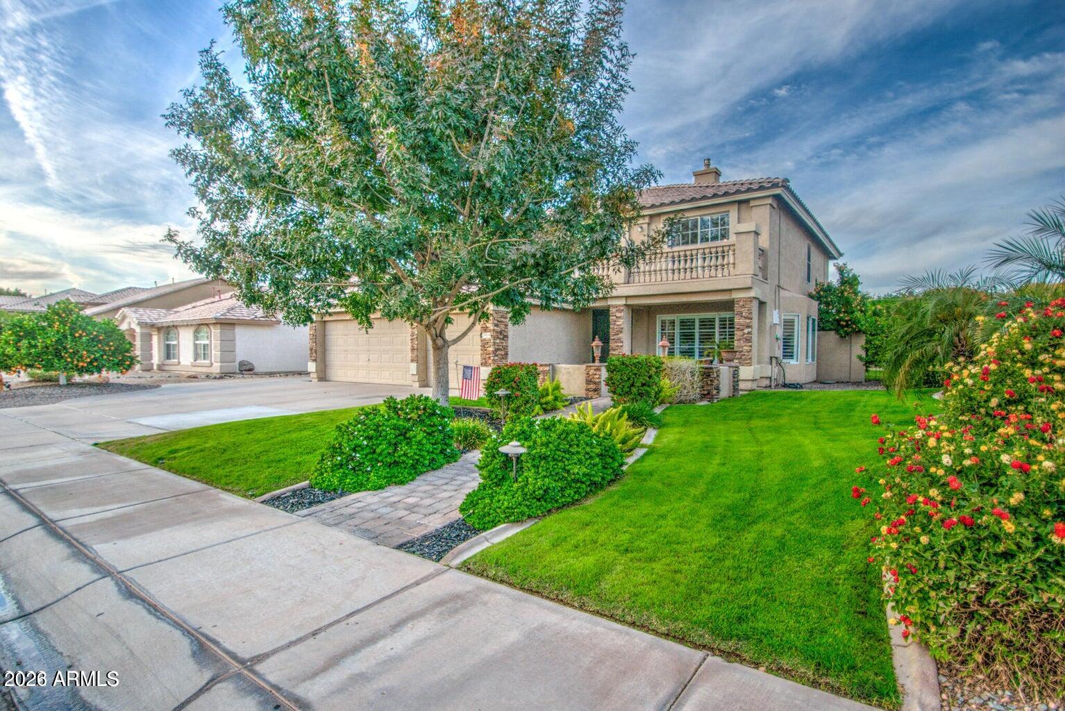 3904 E Leah Court