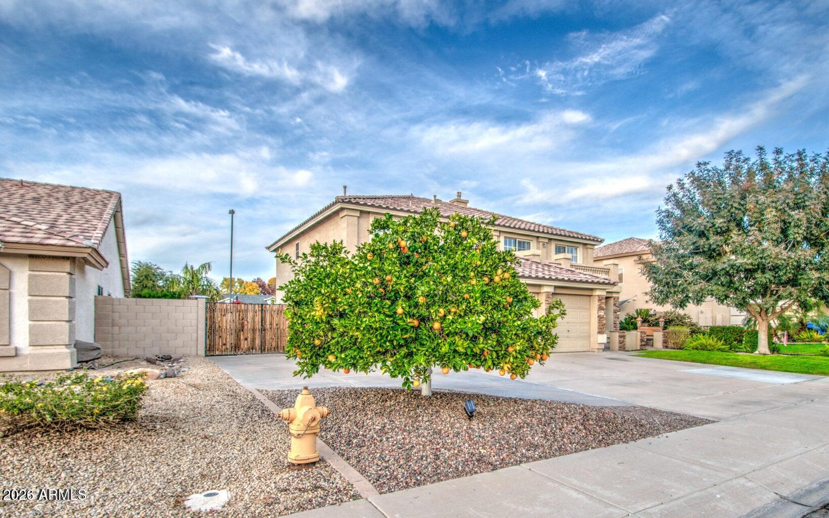 3904 E Leah Court