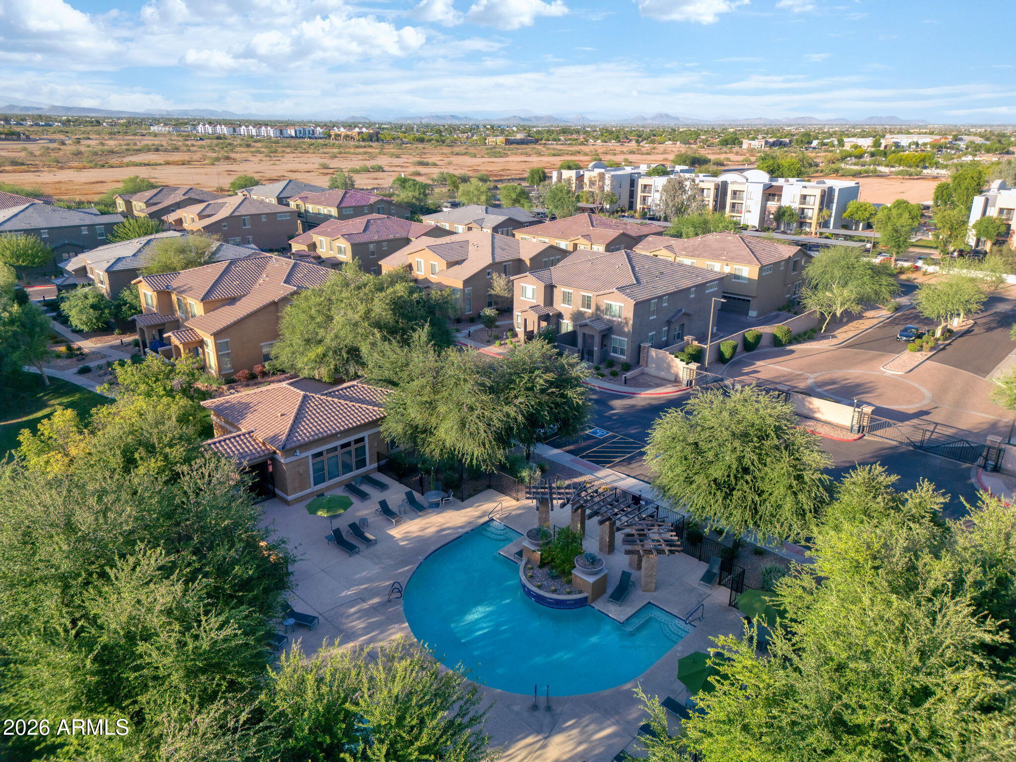 TOWNSQUARE AT SIERRA VERDE CONDOMINIUM - Residential