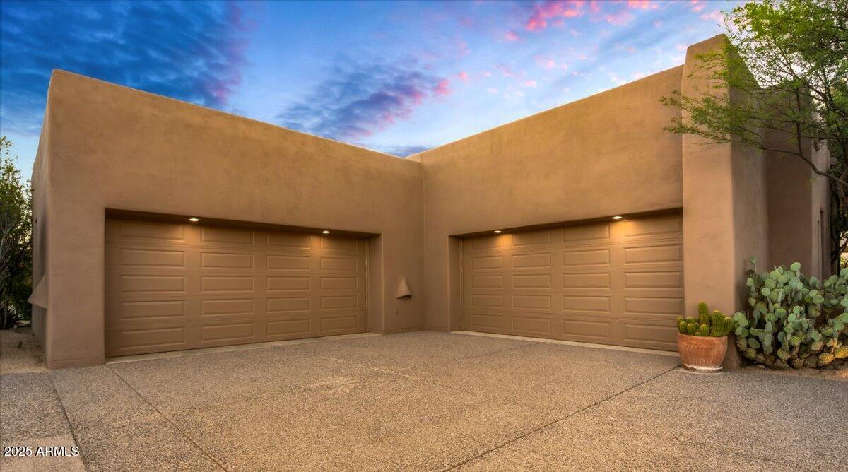 DESERT MOUNTAIN - Residential