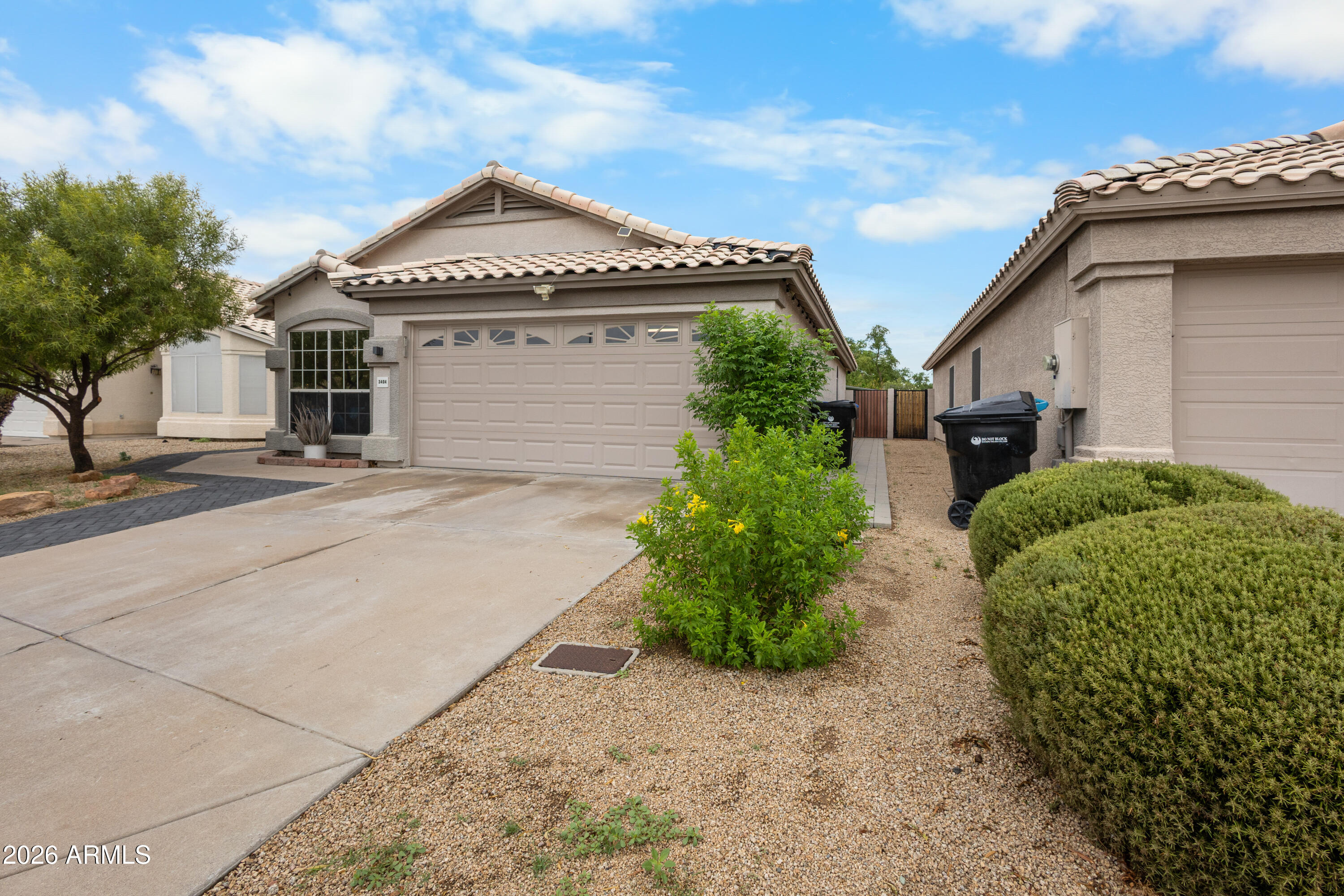 3404 E LAVEY Lane