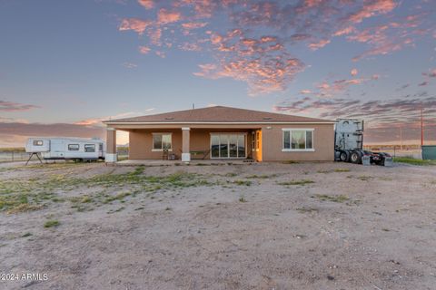 A home in Tonopah