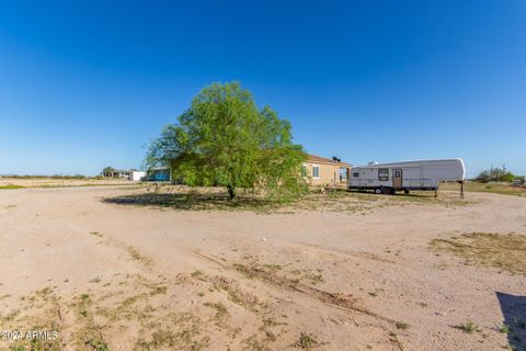 A home in Tonopah