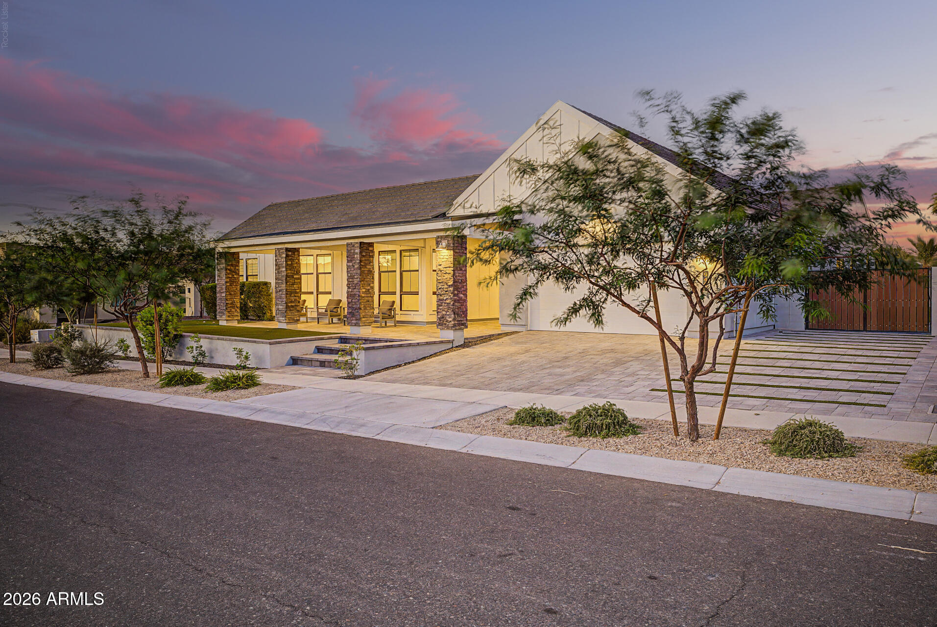 9407 S 13TH Way
