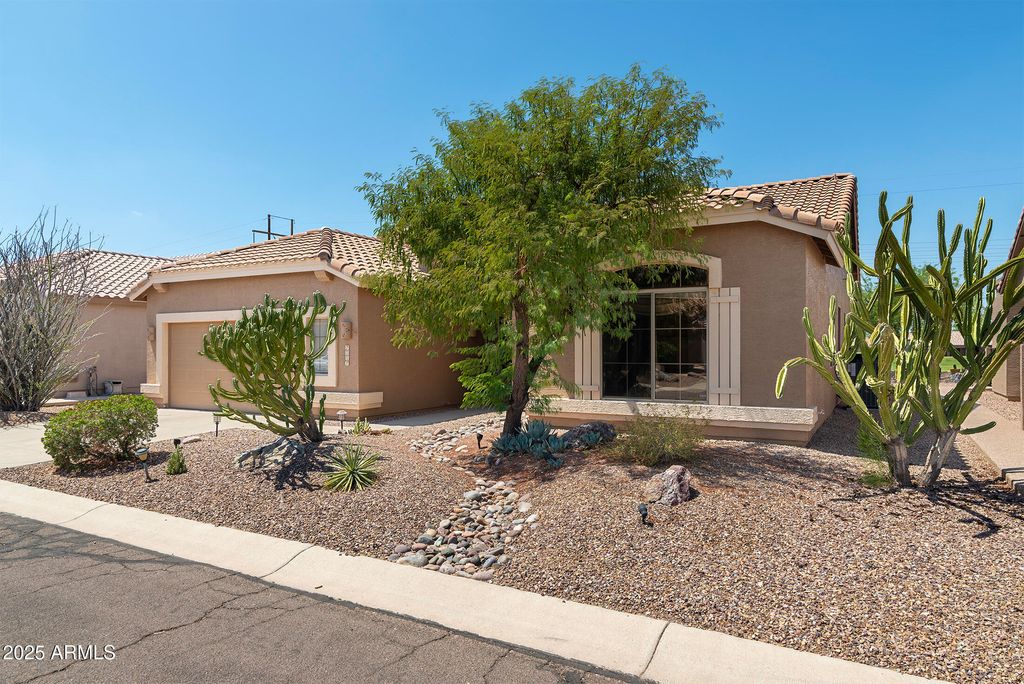 Photo of 7117 E Mariola Court, Gold Canyon, AZ 85118 (MLS # 6898424)
