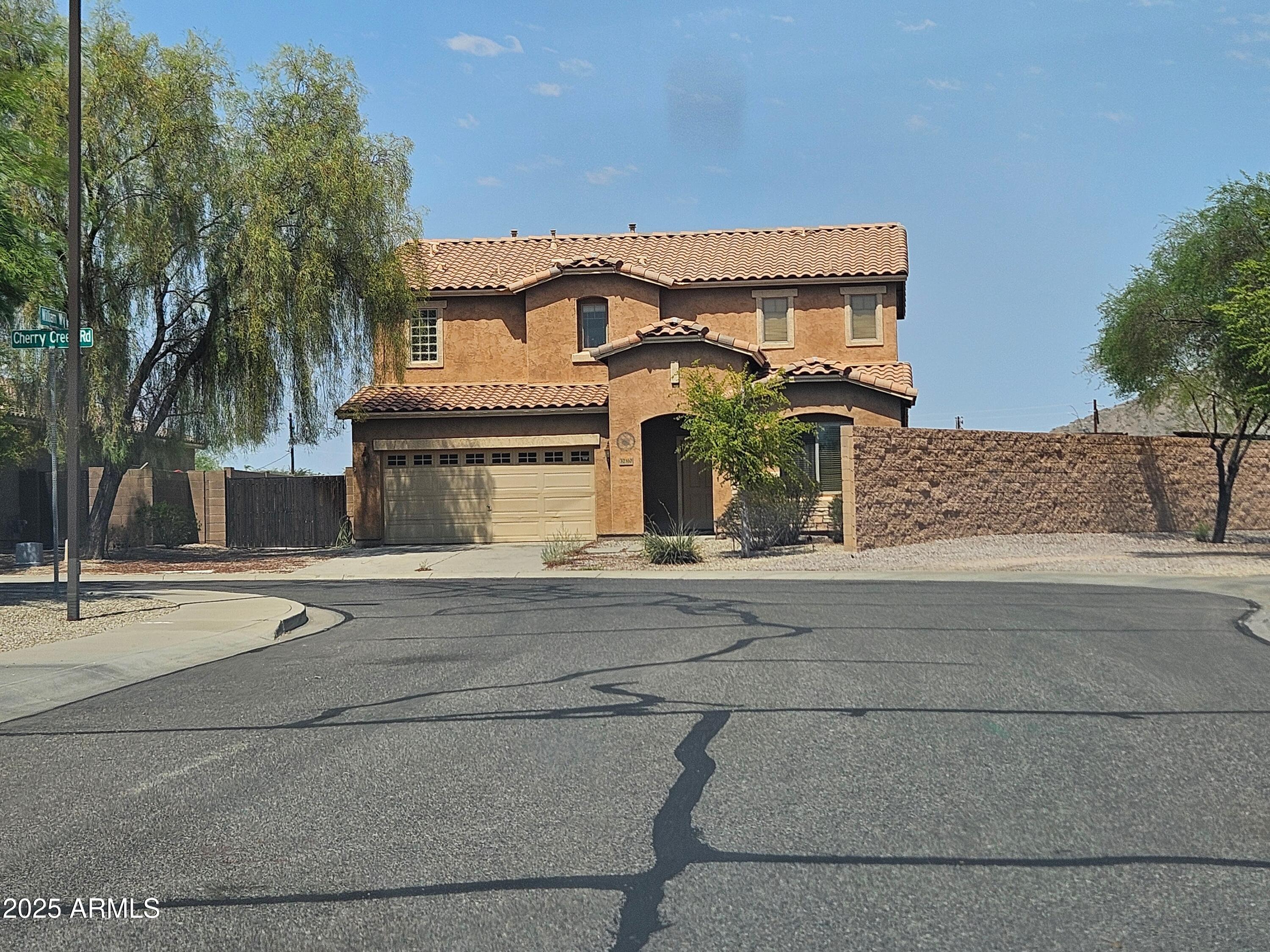 32310 N CHERRY CREEK Road