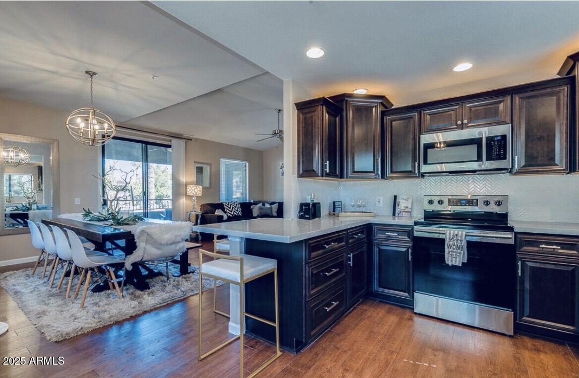 15252 N 100th Street 2157
