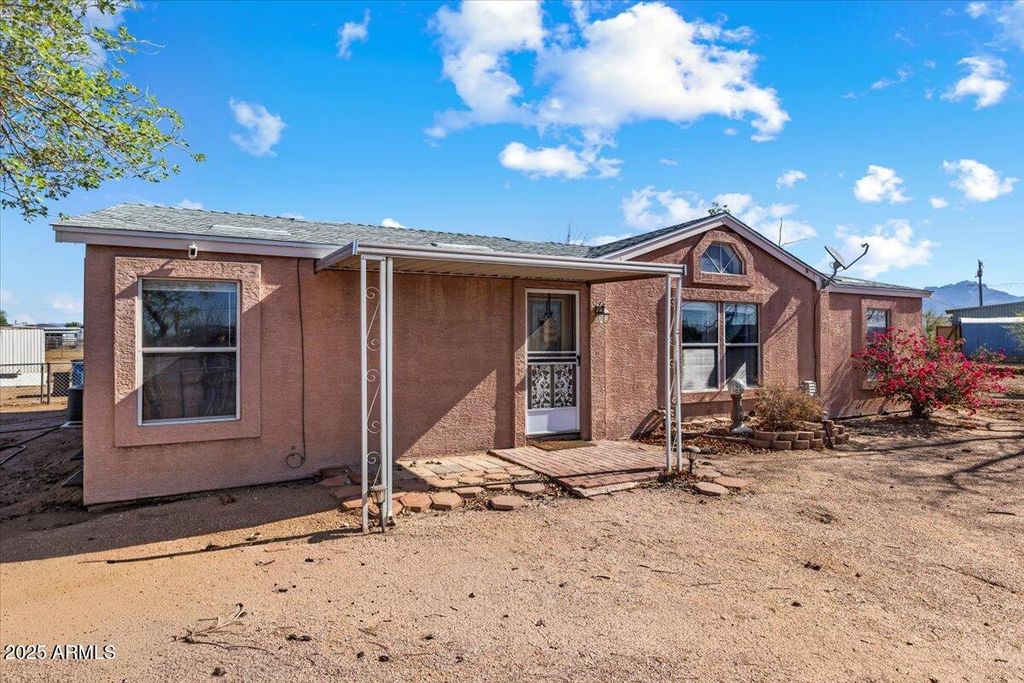 Photo of 1926 E Junction Street, Apache Junction, AZ 85119 (MLS # 6927356)