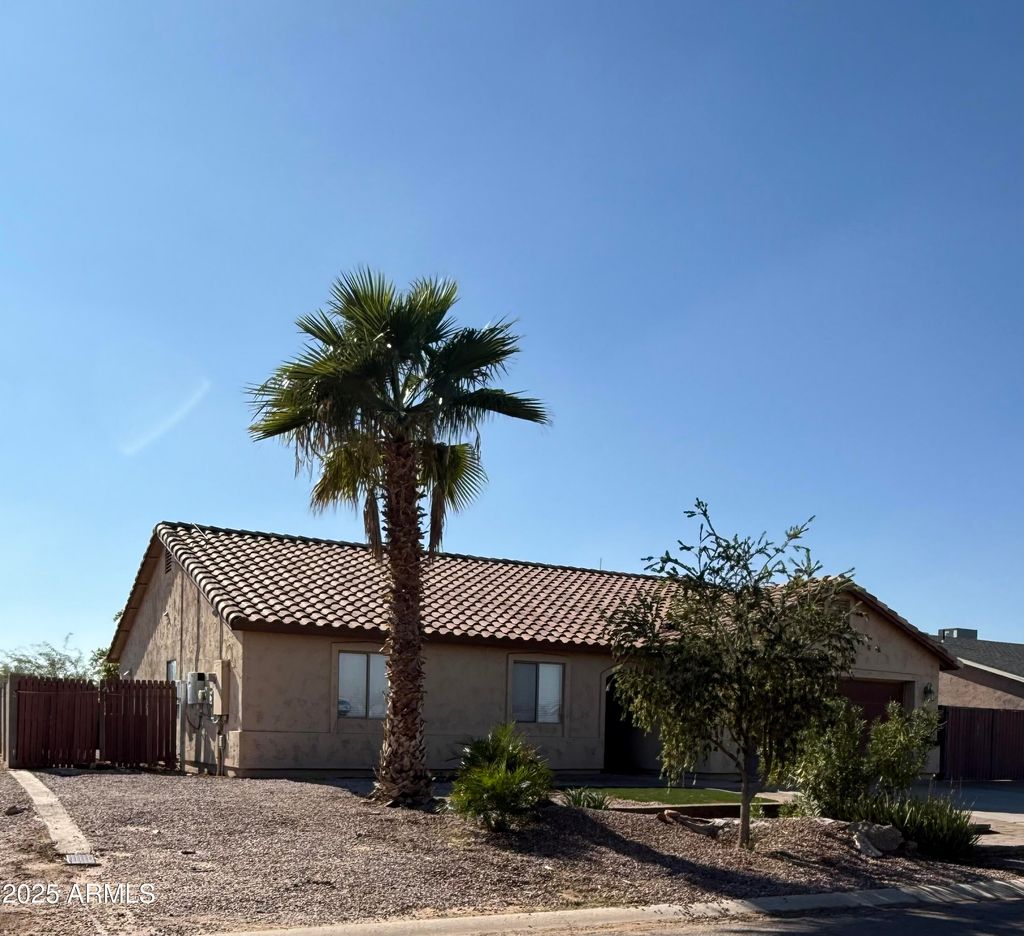 Photo of 9925 W Bradshaw Drive, Arizona City, AZ 85123 (MLS # 6952064)