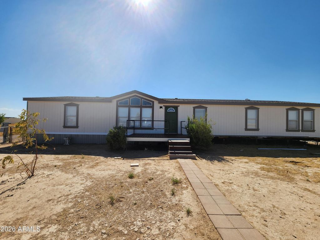 Photo of 6870 N Sylvester Lane, Coolidge, AZ 85128 (MLS # 6990411)