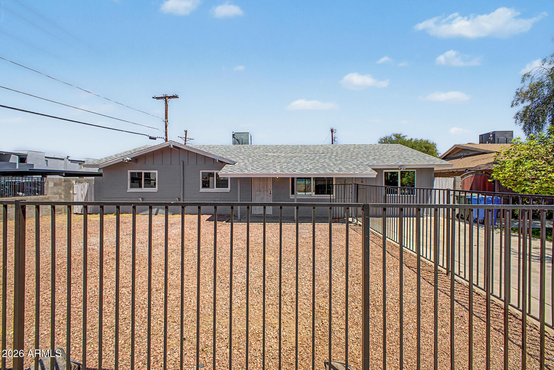 4006 W MARIPOSA Street